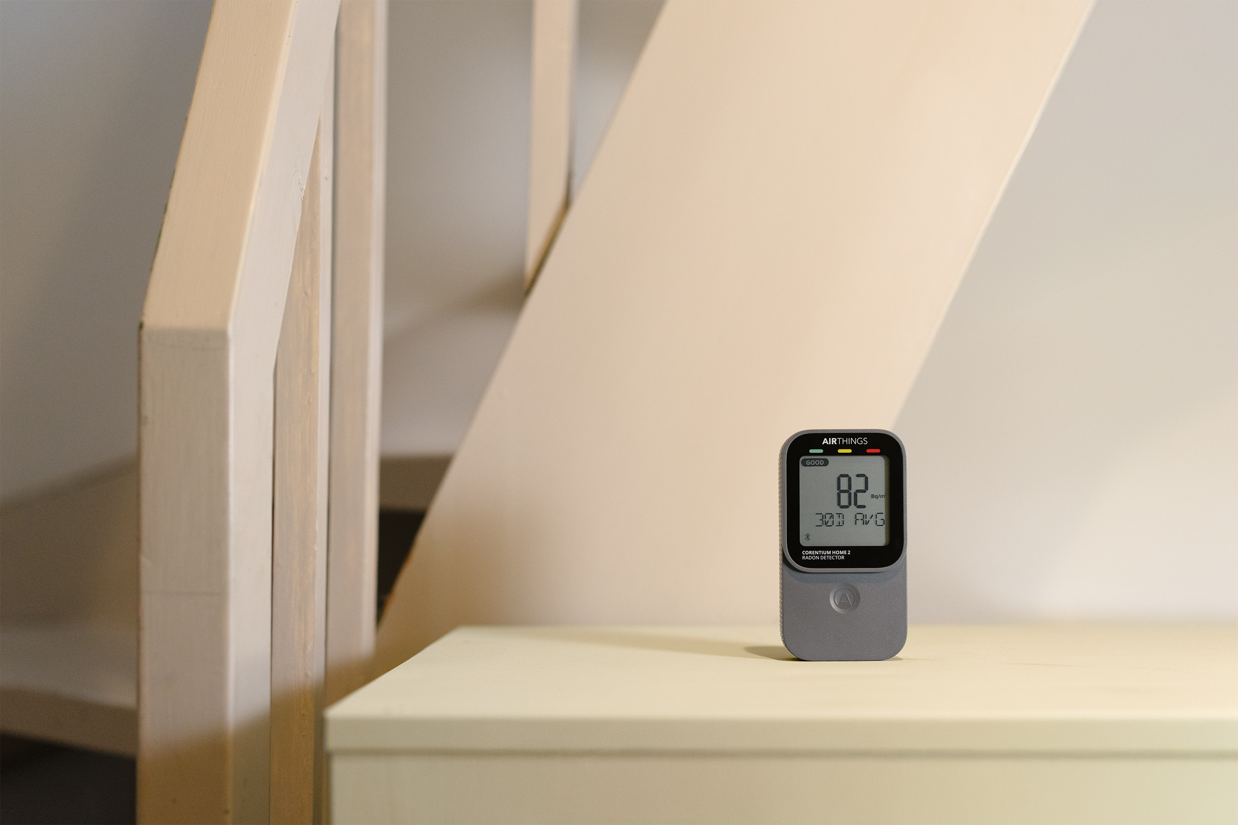Airthings%20Corentium%20Home%202%20-%20Staircase%20-%20BEQ_WEB